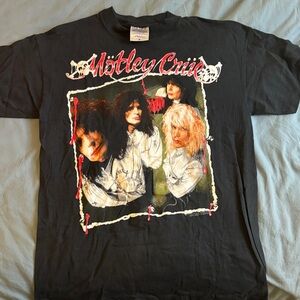 Vintage Motley Crue Tshirt